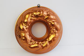 catalog photo of vintage jello mold, fruit salad wreath shape copper plate aluminum mold