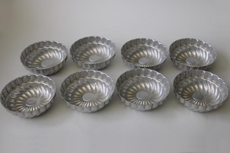 photo of vintage jello molds lot, individual ring mold fluted rounds mini bundt shape #2