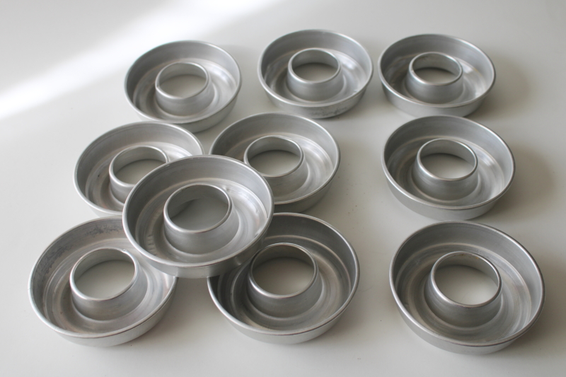 photo of vintage jello molds, lot of 10 individual ring mold food molds or tiny cake pans #5