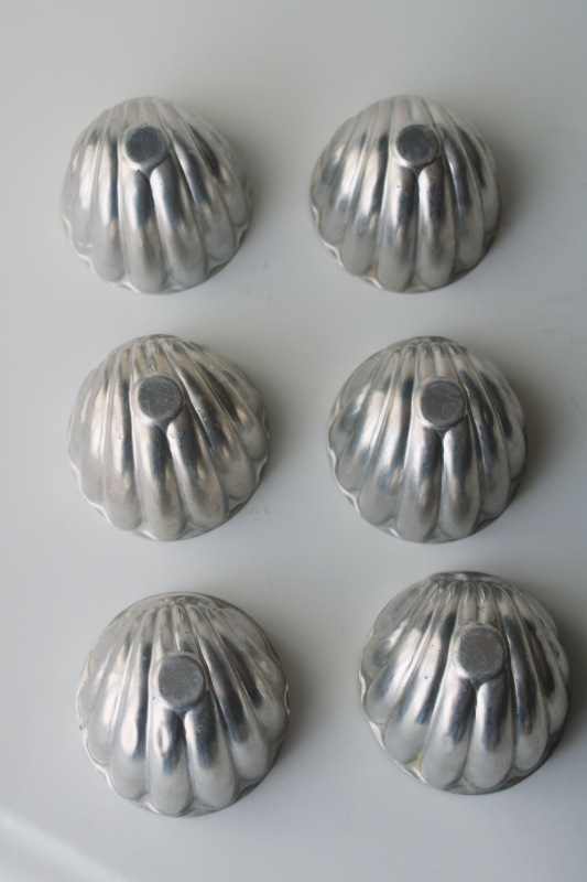 photo of vintage jello or aspic molds, set of 6 seashell scallop shells molds individual servings  #2