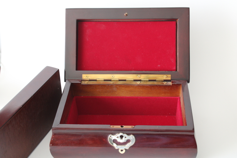 photo of vintage jewelry chest, velvet lined box w/ ring tray colonial style tea caddy design #5