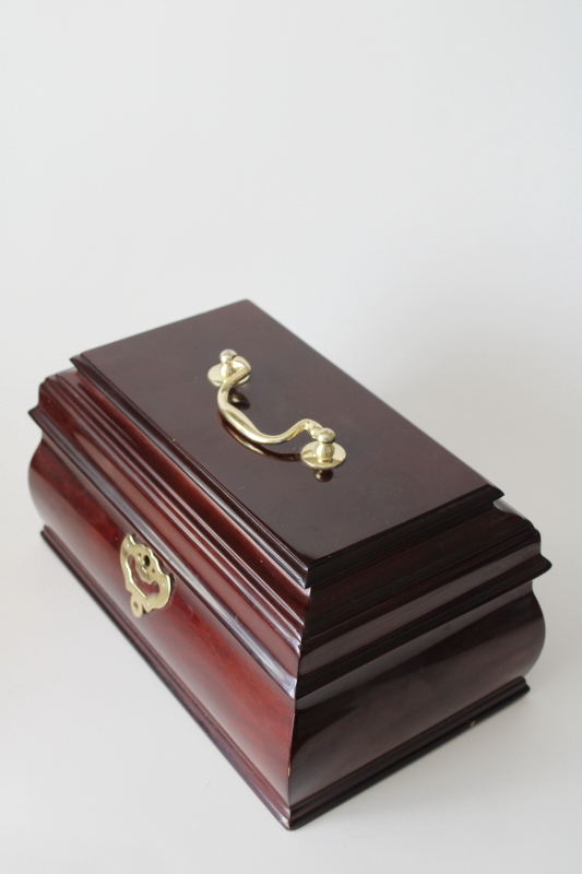 photo of vintage jewelry chest, velvet lined box w/ ring tray colonial style tea caddy design #8