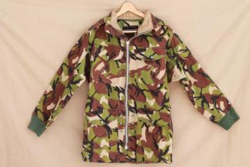 catalog photo of vintage jungle camo jacket, camouflage cotton field coat w/ metal zipper
