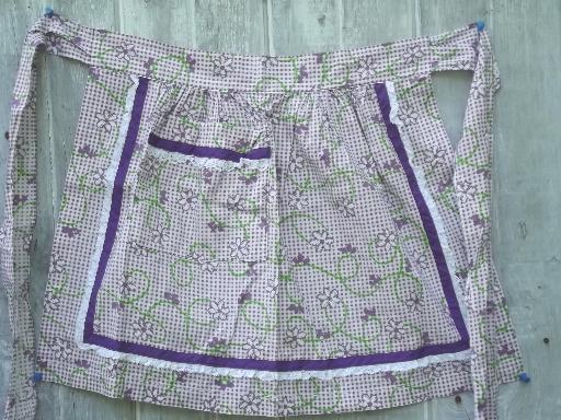 photo of vintage kitchen aprons, pretty cotton print & gingham checked half apron lot  #5