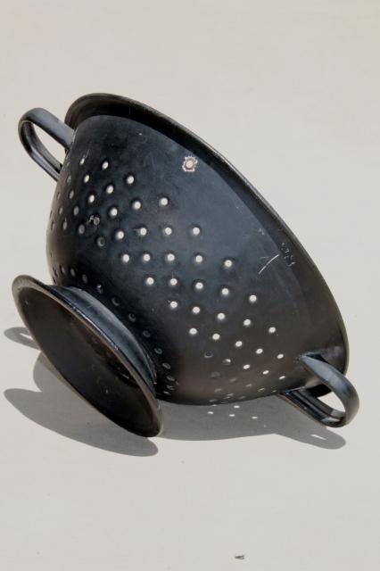 photo of vintage kitchen colander bowl strainer basket w/ primitive old black enamel #4