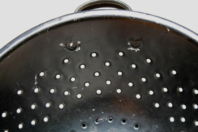 photo of vintage kitchen colander bowl strainer basket w/ primitive old black enamel #6