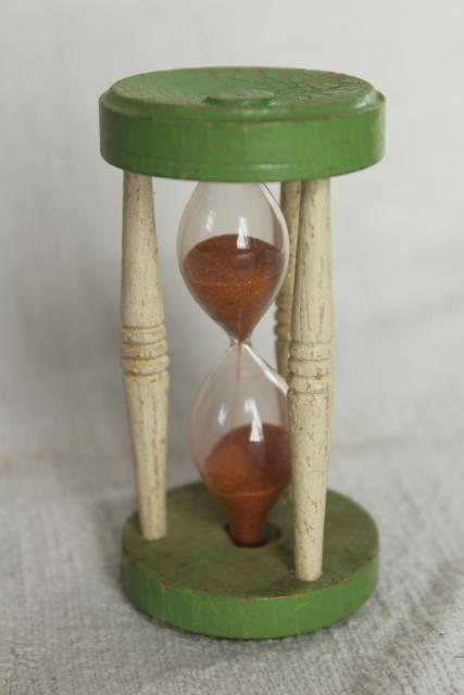 photo of vintage kitchen egg timer, 1920s or 1930s wood hourglass w/ jadite green & cream paint #1