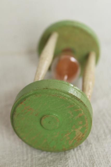 photo of vintage kitchen egg timer, 1920s or 1930s wood hourglass w/ jadite green & cream paint #4