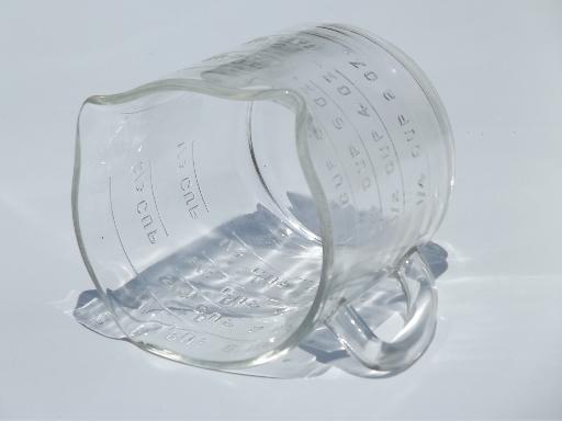 photo of vintage kitchen glass measuring cup, Federal mark clear depression glass  #4