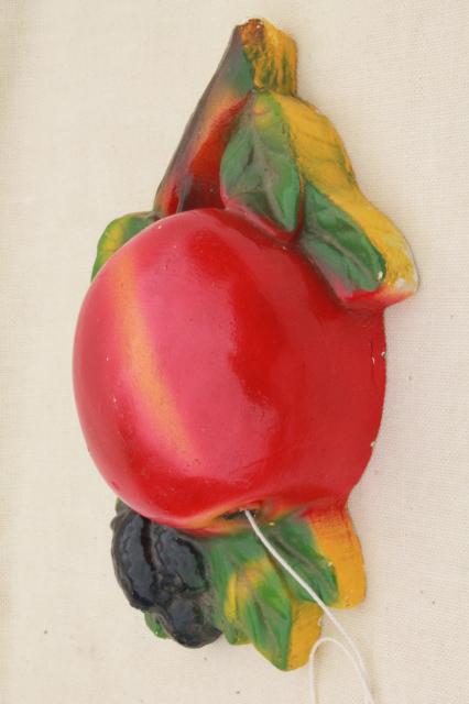 photo of vintage kitchen string holder, big red apple chalkware fruit wall plaque #3