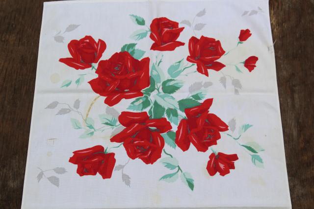 photo of vintage kitchen tablecloth & dish towels, red & yellow rose print cotton fabric #4