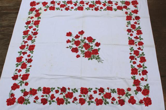 photo of vintage kitchen tablecloth & dish towels, red & yellow rose print cotton fabric #6