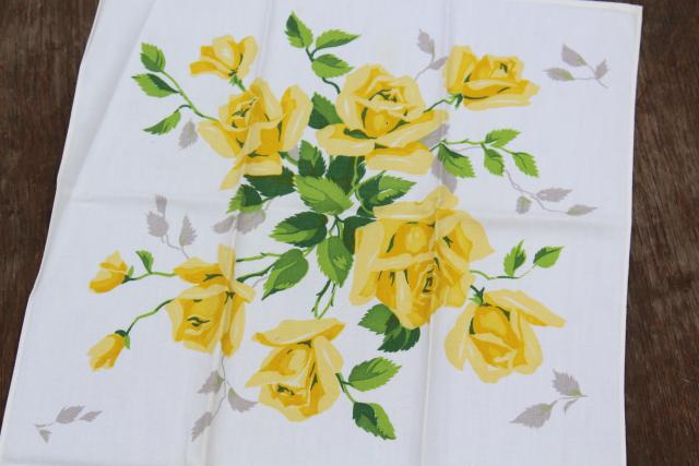 photo of vintage kitchen tablecloth & dish towels, red & yellow rose print cotton fabric #12