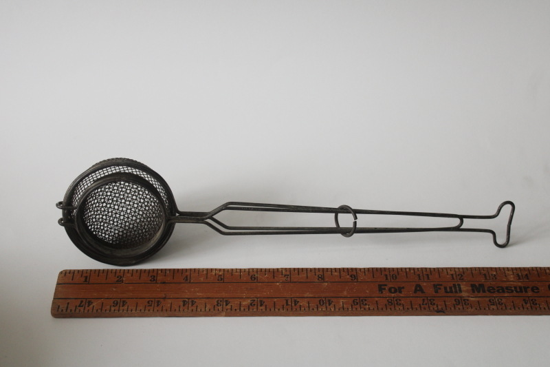 photo of vintage kitchen utensil, nest shape wire basket for frying potatoes, deep fry hash browns  #1