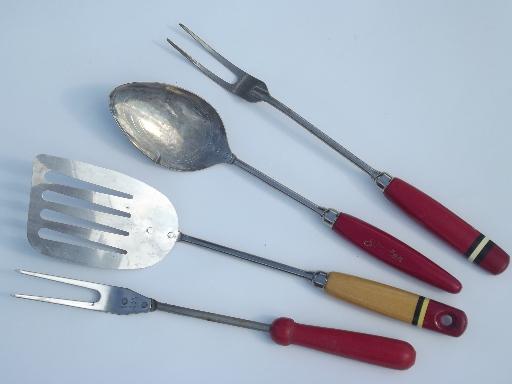 photo of vintage kitchen utensils w/ painted wood handles, red plastic & bakelite #6