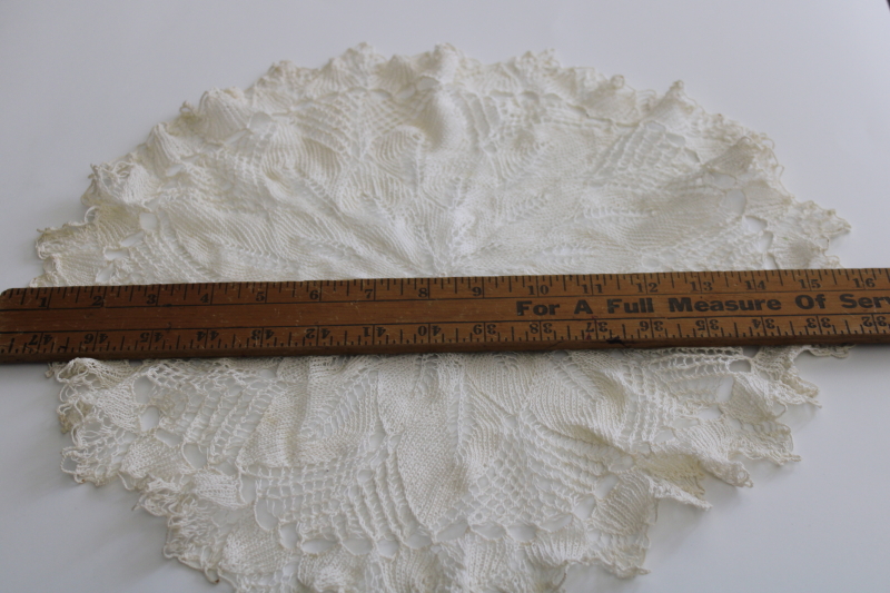 photo of vintage knitted lace, hand knit cotton thread lace doilies lot white ivory ecru #4