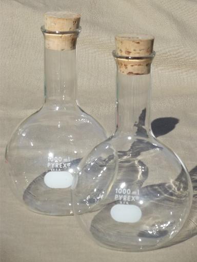 photo of vintage lab glass flask bottles, large Pyrex chemical beakers w/ corks #1