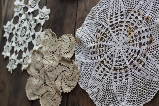 photo of vintage lace doilies & star shape table mat centerpieces, crochet doily lot #3