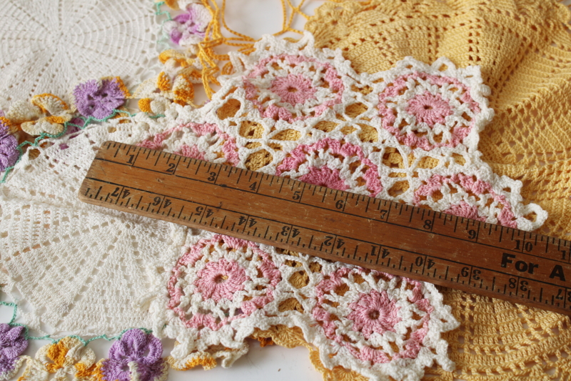 photo of vintage lace doily lot, flower doilies & pretty pastels spring colors pink & yellow  #2