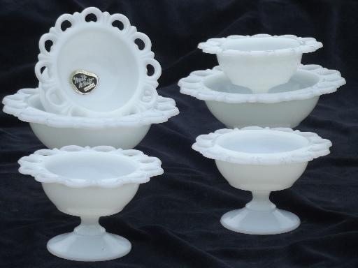 photo of vintage lace edge milk glass dishes set, plates, bowls, sherbet dishes  #8