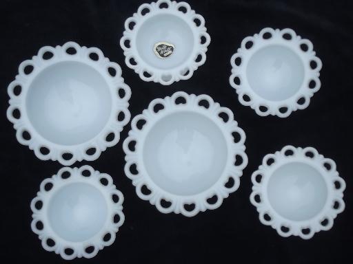 photo of vintage lace edge milk glass dishes set, plates, bowls, sherbet dishes  #10