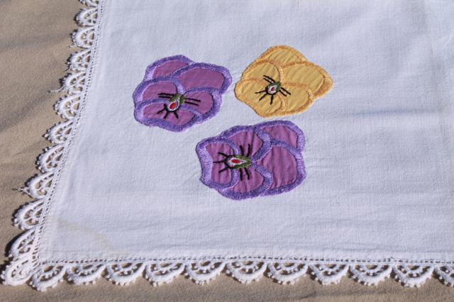 photo of vintage lace edged cotton tablecloth for luncheon / card table, appliqued pansies flowers #3