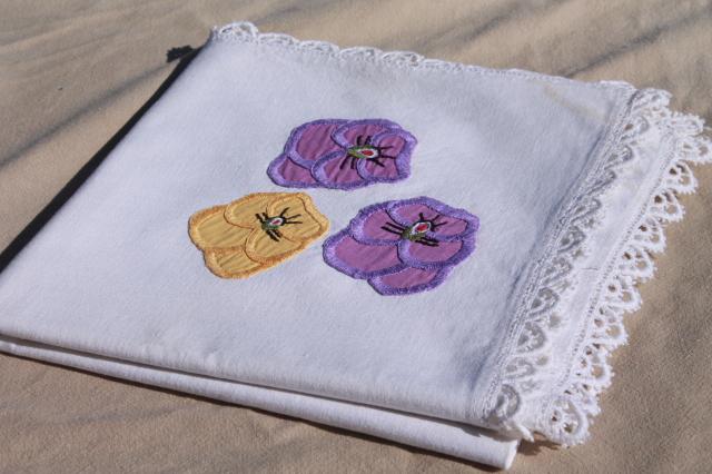 photo of vintage lace edged cotton tablecloth for luncheon / card table, appliqued pansies flowers #7