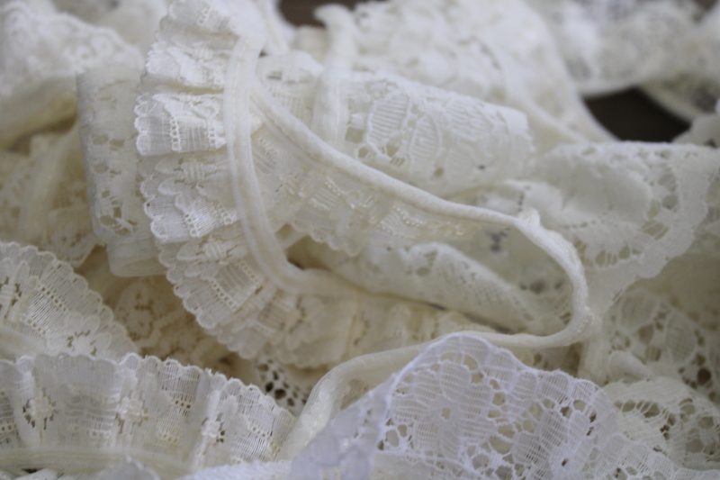 photo of vintage lace edgings, ruffled lace trims scrap remnants lot for crafts, sewing #3