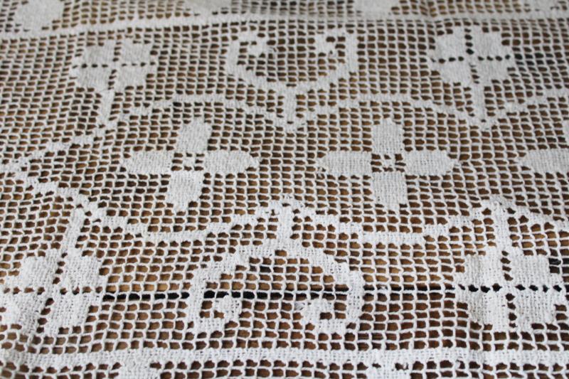 photo of vintage lace table runners, french farmhouse cottage style cotton net darning lace #8