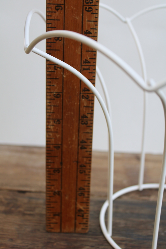 photo of vintage lamp shade wire frame, scalloped bell flared shape lampshade, traditional cottage style  #4