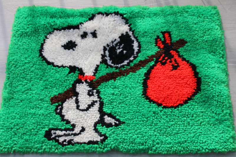 photo of vintage latch hook shag rug wall hanging, Snoopy the traveler w/ bandana bundle on stick #1