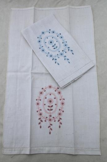 photo of vintage linen guest towels, lot of powder room linens w/ lovely old embroidery #2