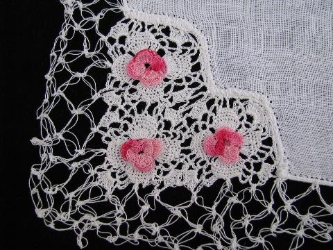 photo of vintage linen handkerchiefs lot, crochet roses, wide lace edging #4