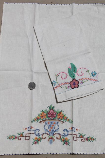 photo of vintage linens, hand embroidered tea towels & guest towels, cotton & linen towel lot #4