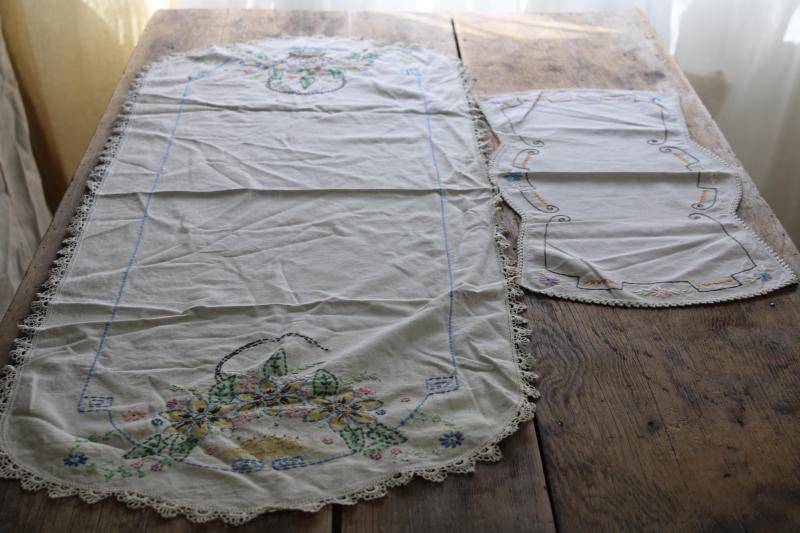 photo of vintage linens lot, cotton table runners w/ embroidery to upcycle for sewing, decor, quilting #2
