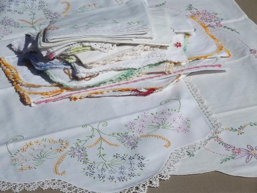 photo of vintage linens lot, embroidered table runners w/ crochet lace edging #1