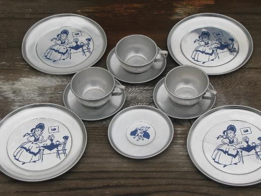 photo of vintage litho print aluminum metal doll dishes, child's toy dish set #1