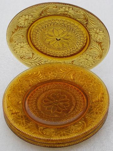 photo of vintage lot of 4 Tiara daisy sandwich amber glass salad plates #1