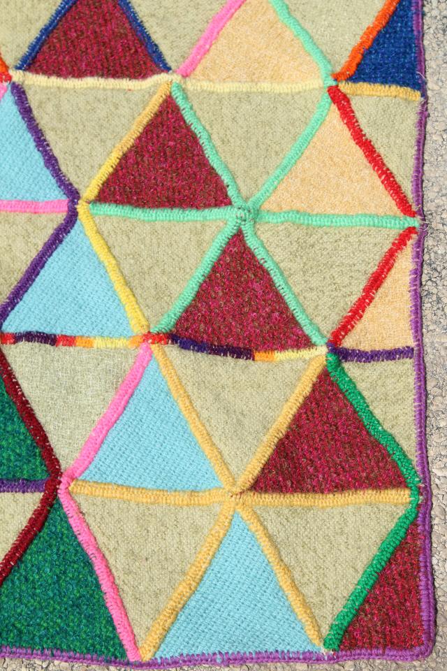 photo of vintage make do wool blanket bedspread, yarn hand stitching patchwork triangle block wheels #5