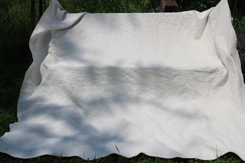 photo of vintage matelasse bedspread, textured floral all white cotton coverlet french country style #5