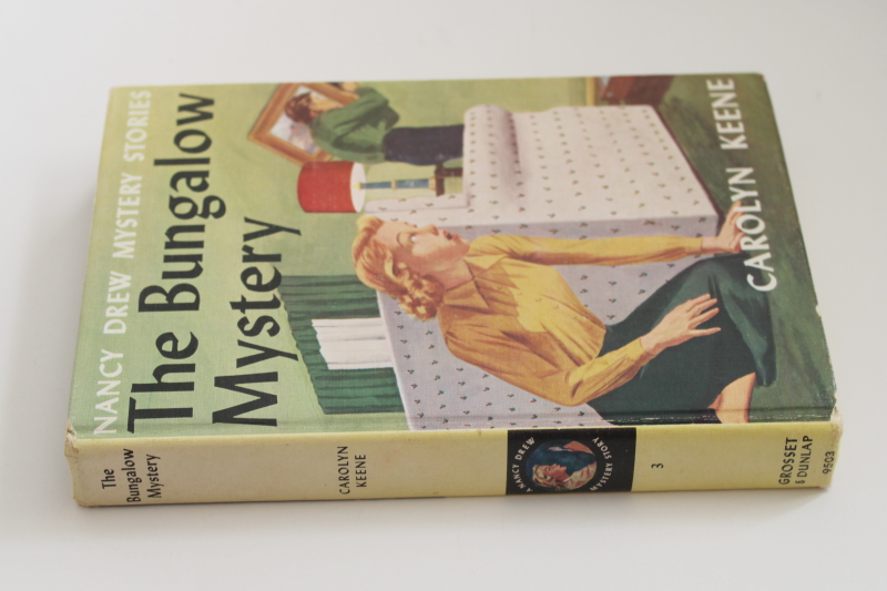 photo of vintage matte cover Nancy Drew mystery The Bungalow Mystery #2