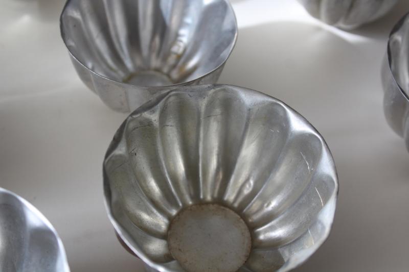 photo of vintage metal jello molds, large & small fluted shapes for individual servings, crafts or soapmaking #6