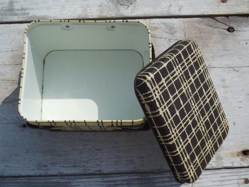 photo of vintage metal picnic hamper, basket tin w/ handles toy doll child size #4