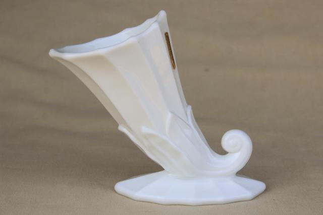 photo of vintage milk glass horn of plenty cornucopia vase, Westmoreland lotus pattern #4