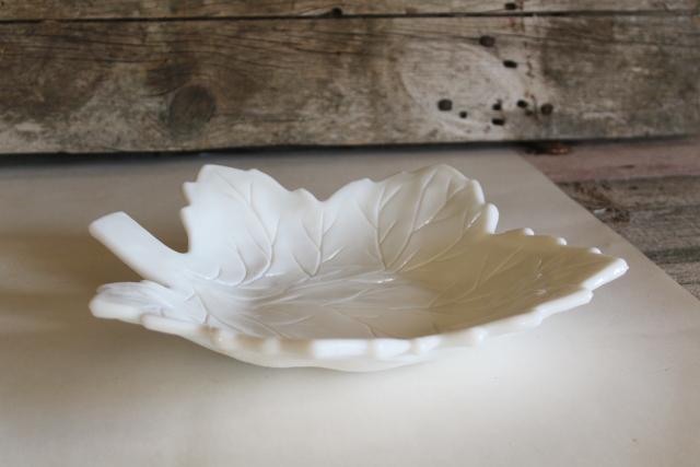 photo of vintage milk glass, pebble leaf pattern tray or serving plate, Westmoreland maple leaf  #3