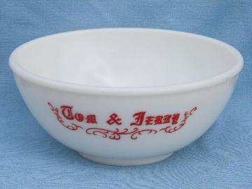 catalog photo of vintage milk glass punch / egg nog bowl, lettered Tom and Jerry in red