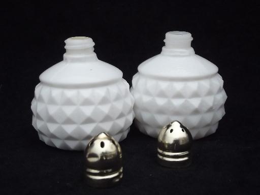 photo of vintage milk glass salt and pepper shakers, quilted blocks squares S&P set #2