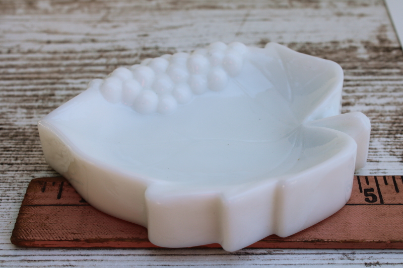 photo of vintage milk glass soap dish or ring holder, Imperial glass leaf shaped trinket dish  #2