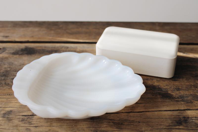 photo of vintage milk glass soap dish, sea shell shape tray or trinket bowl #1