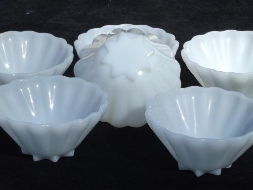 photo of vintage milk glass star shape bowls, Anchor Hocking Rachel pattern #1